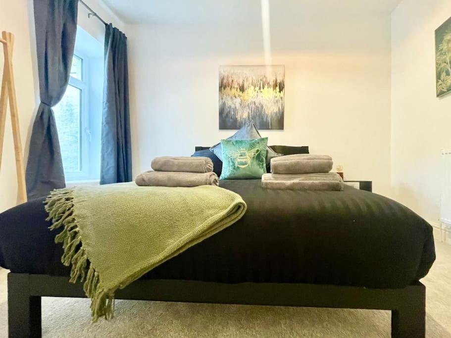 Holiday home Cozy & Spacious 3-bedroom By Tailored *