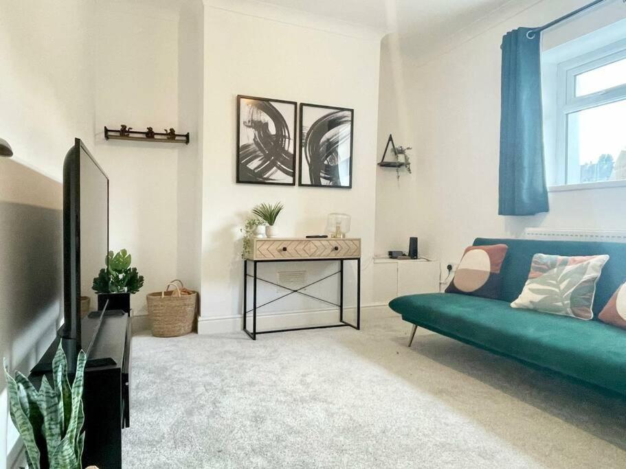 Cozy & Spacious 3-bedroom By Tailored *